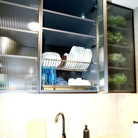 Beautiful Urban Oasis Apartment *